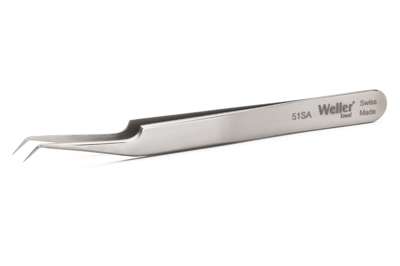 Precision tweezers, curved 30°, relieved. Very pointed tips. Relieved shape at front of handle provides excellent visibility of the area to be worked on.