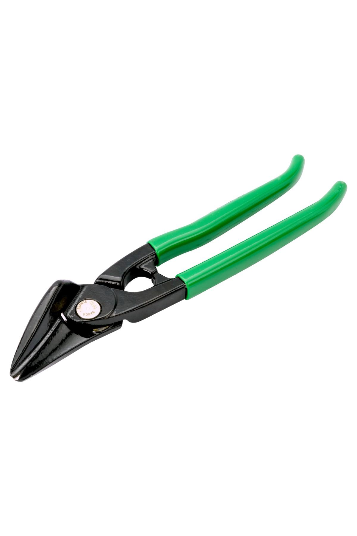 Sheet metal shears with induction-hardened blades for right and straight cuts