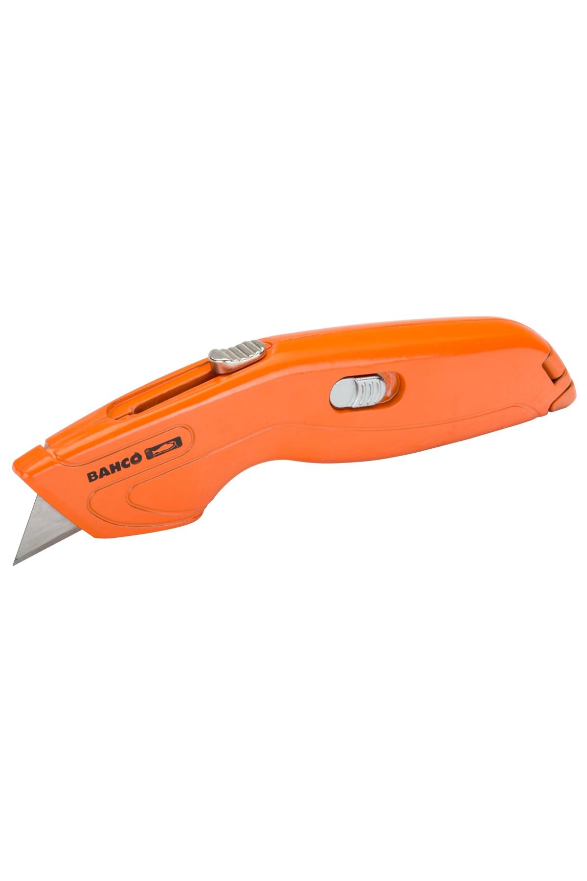 Safety hobby knife with extendable trapezoidal blade