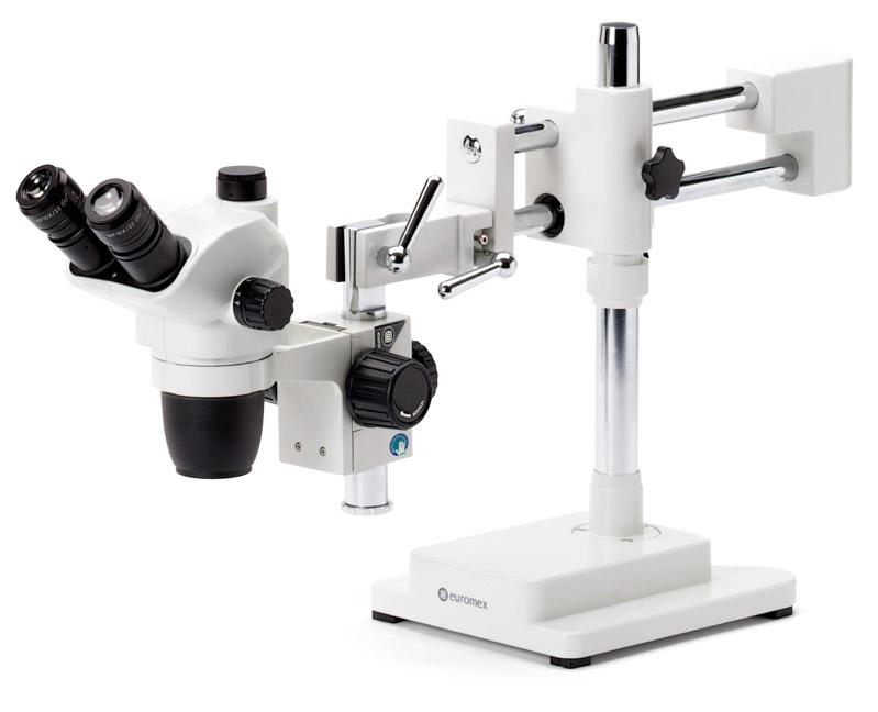 Microscope w/stand NexiusZoom tricular 0.67-4.5x
