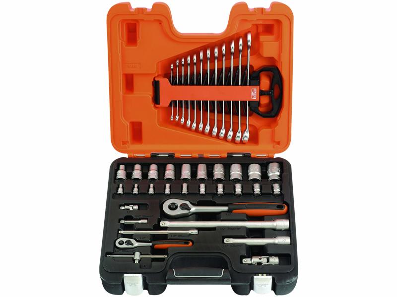 1/4 and 1/2 socket wrench set 41 parts